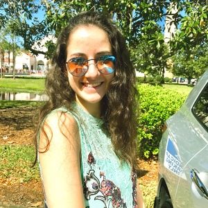 Meet your Posher, Rachel